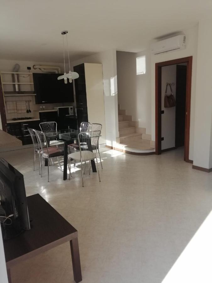 Apartment S.g. House