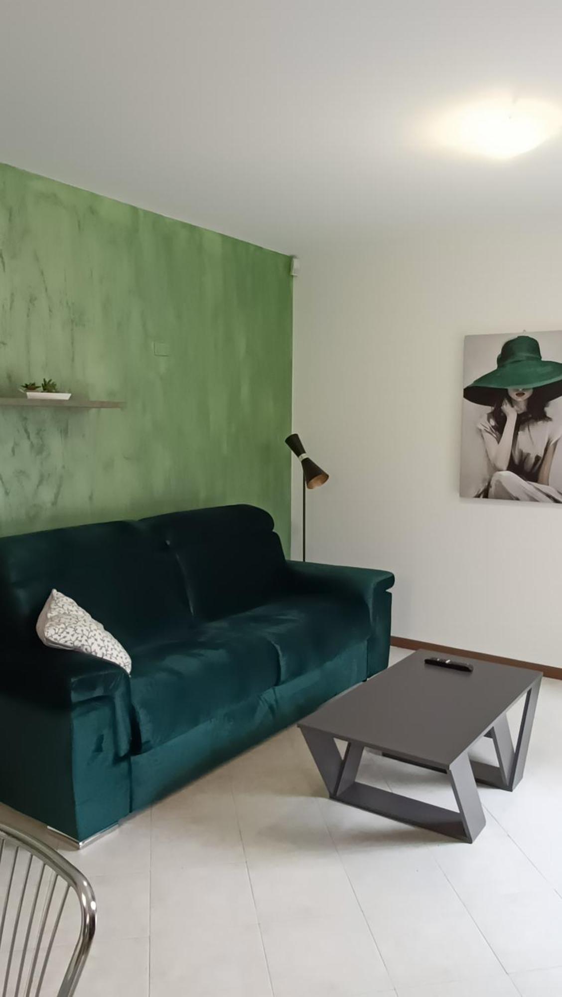 Apartment S.g. House
