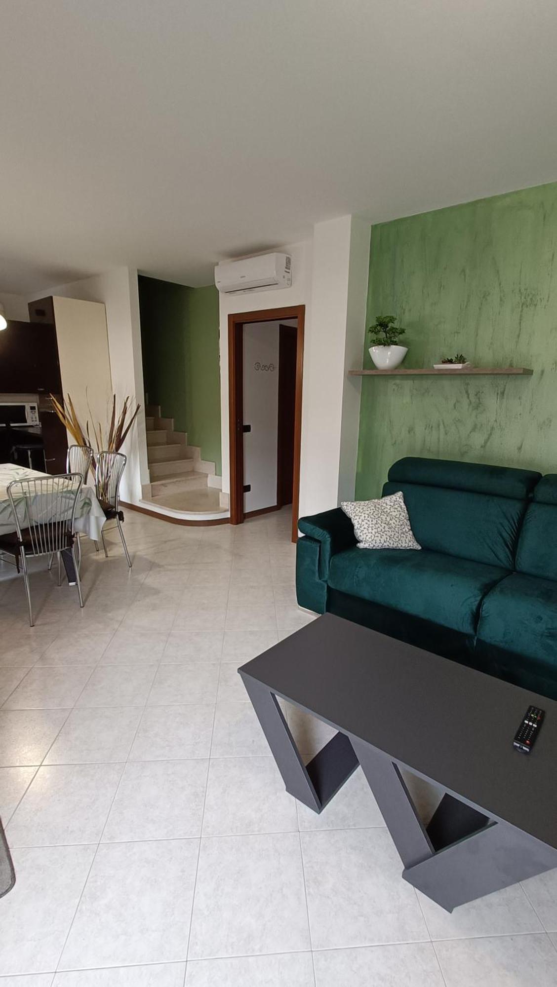 S.g. House *